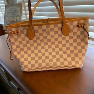 Like new Louis Vuitton neverfull pm damier azur